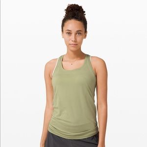 NWT Lululemon Swiftly Tech Racerback 2.0!